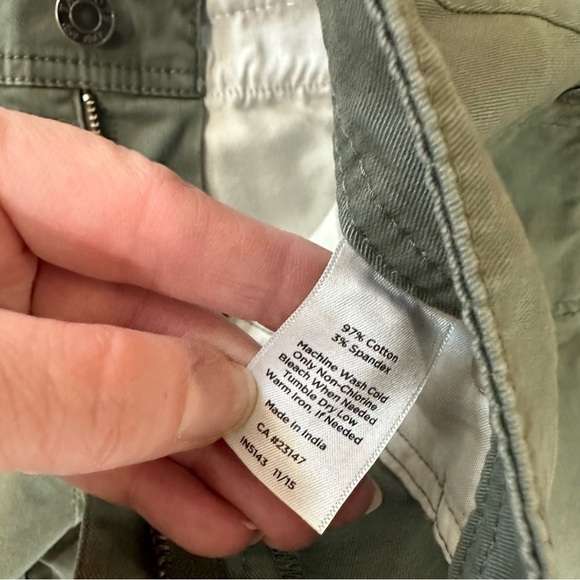 Talbots Women’s Green Straight Zippered Hem Leg Chino Pants Size 8 NWT - Picture 8 of 10